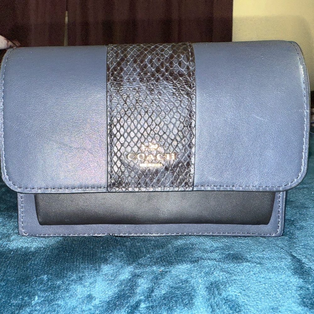 Coach crossbody